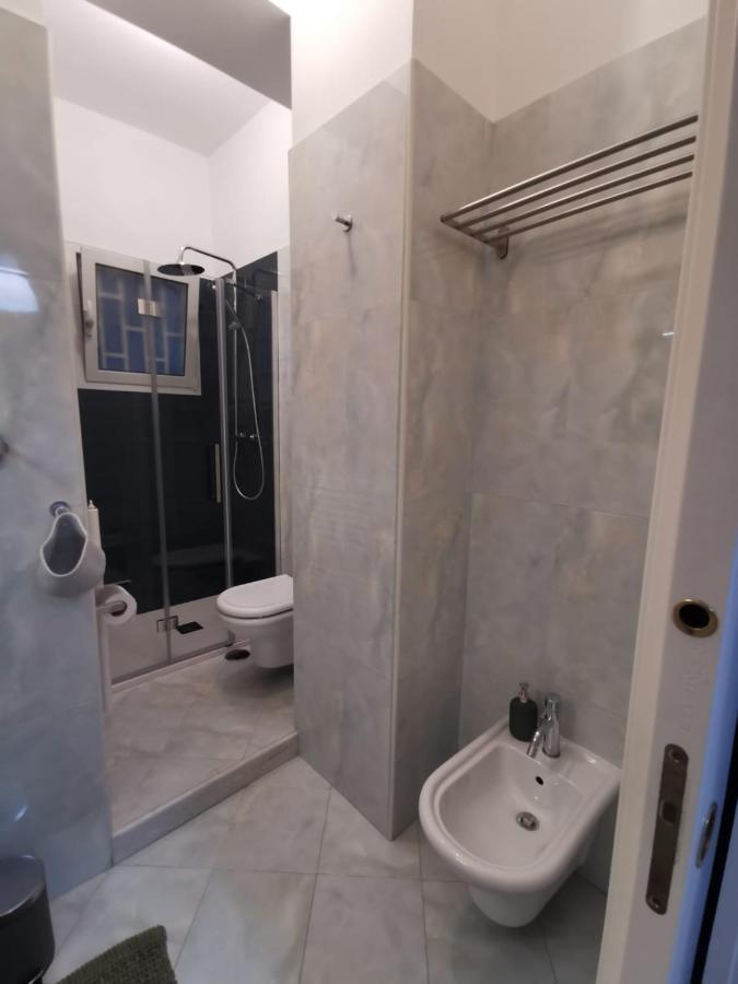 Comfort Apartment And Terrace Nel Cuore Di Барі Екстер'єр фото