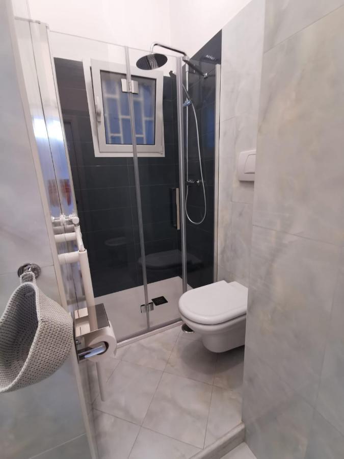Comfort Apartment And Terrace Nel Cuore Di Барі Екстер'єр фото