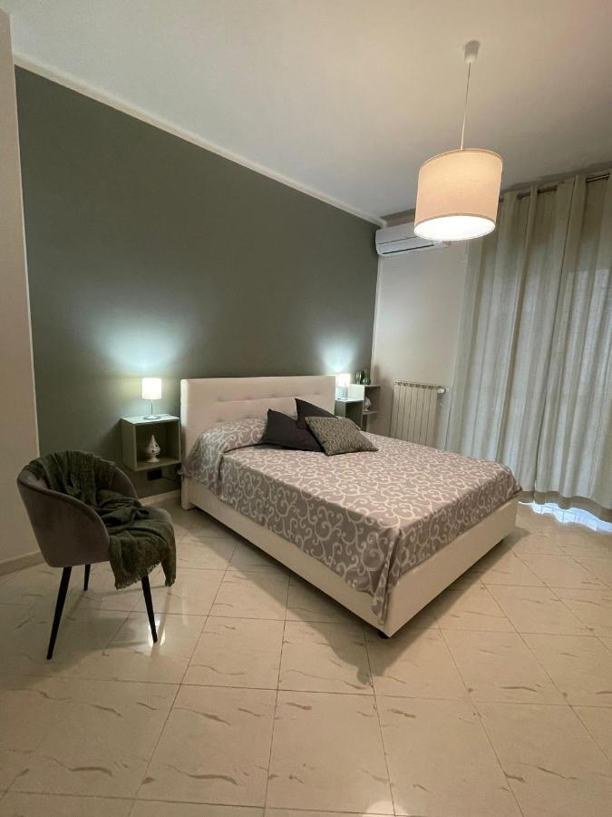 Comfort Apartment And Terrace Nel Cuore Di Барі Екстер'єр фото